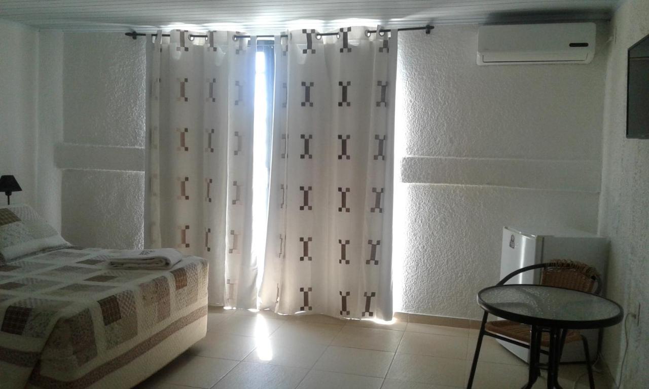 Petit Rivera Hotel Bagian luar foto